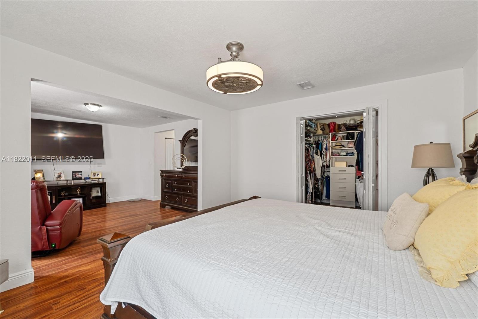 230 West 47th Street Hialeah, FL 33012 - Photo 39 of 57