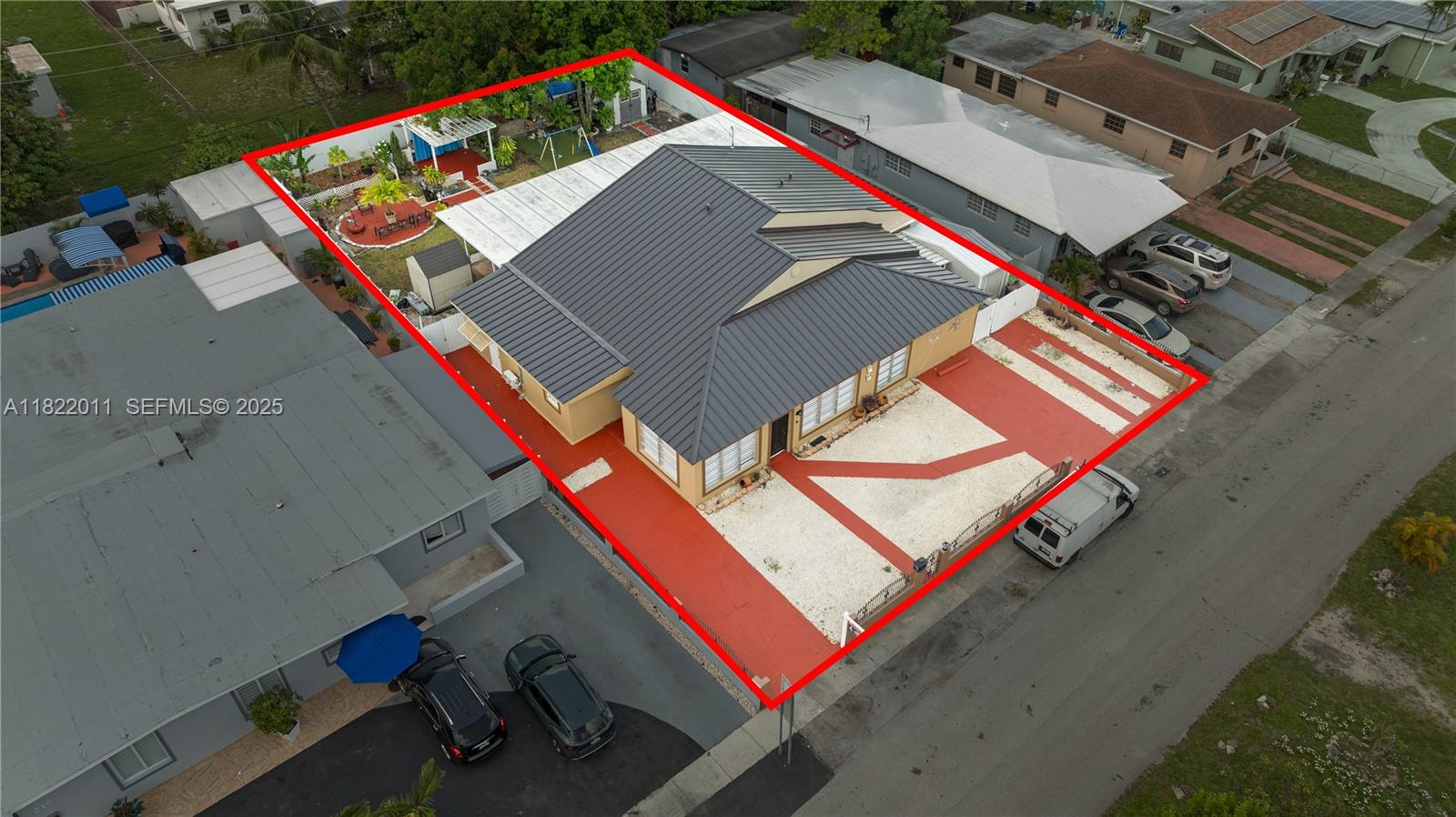 230 West 47th Street Hialeah, FL 33012 - Photo 7 of 57