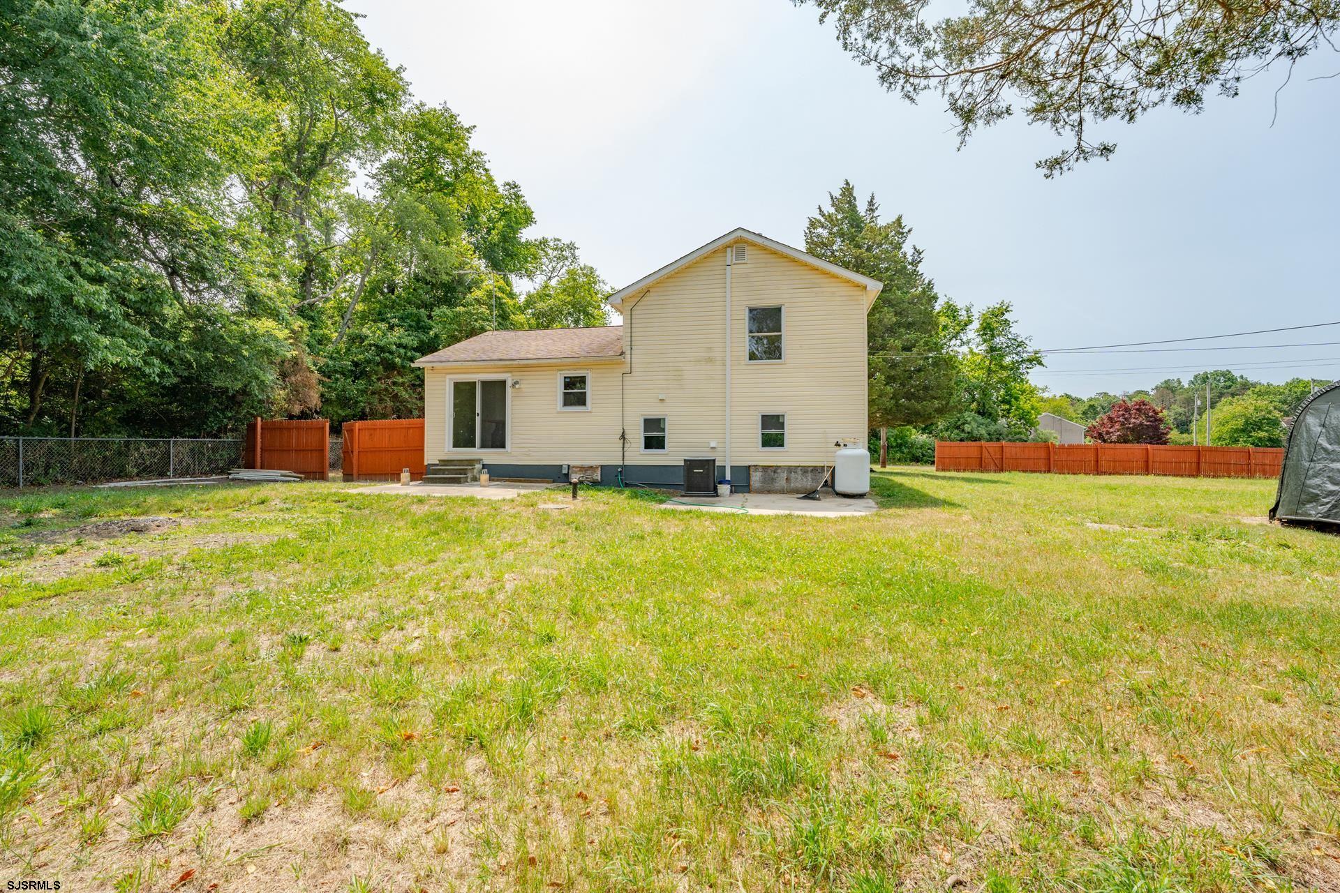 7 Folson Road Millville, NJ 08332 - Photo 35 of 41 a front view of a house with yard