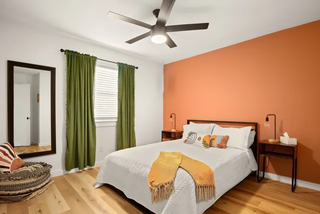 $3,100 | 11011 Jordan Lane, Austin, TX 78758