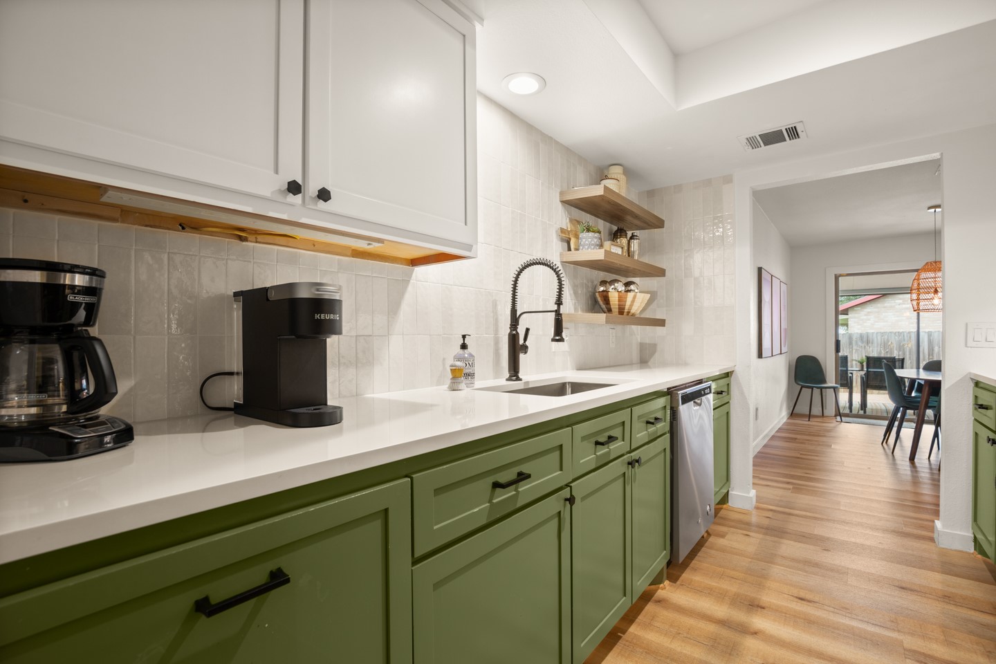 11011 Jordan Lane Austin, TX 78758 - Photo 10 of 30