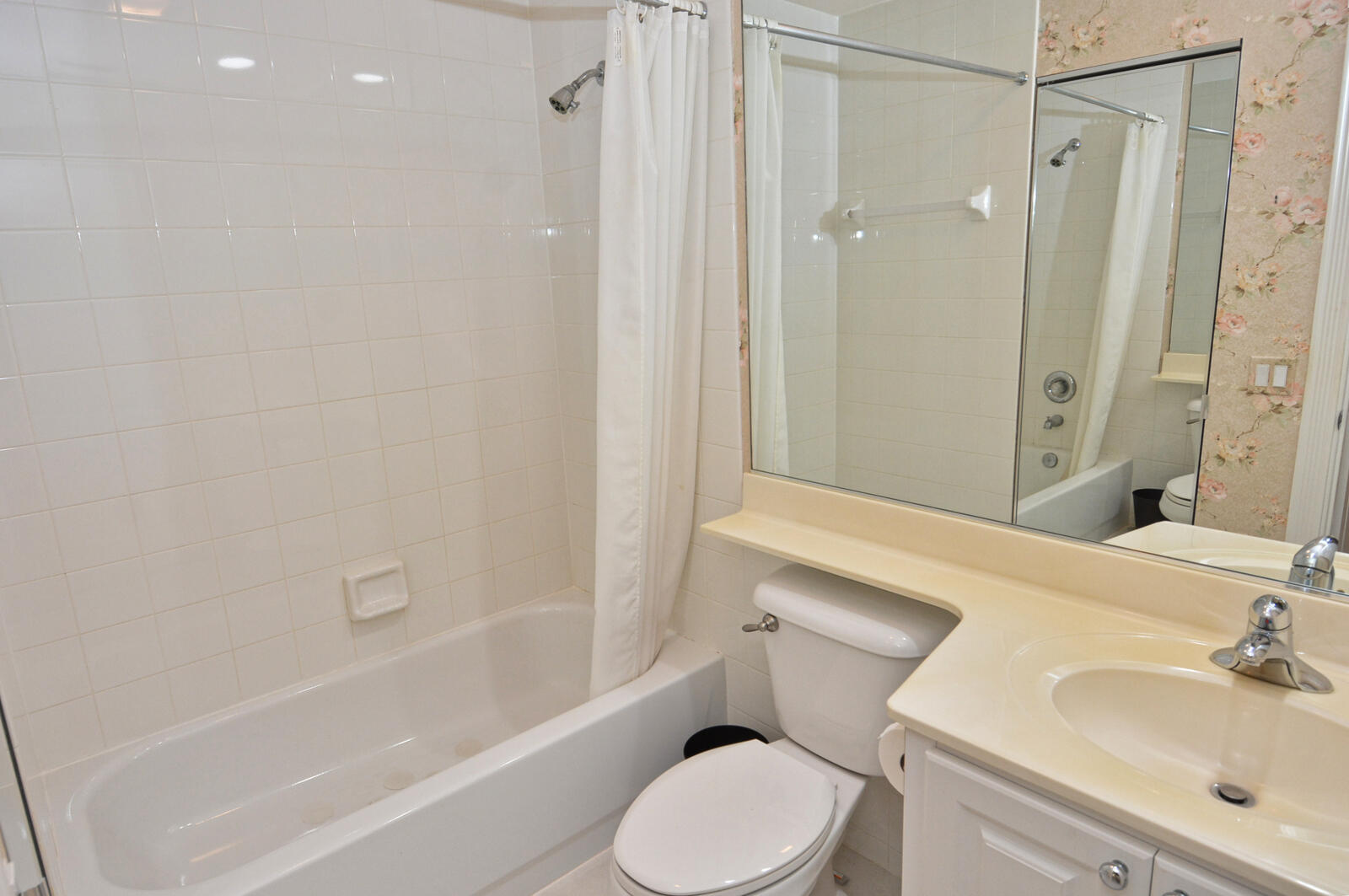 715 Southwest Balmoral Trace Stuart, FL 34997 - Photo 35 of 46 DSC_8161 N