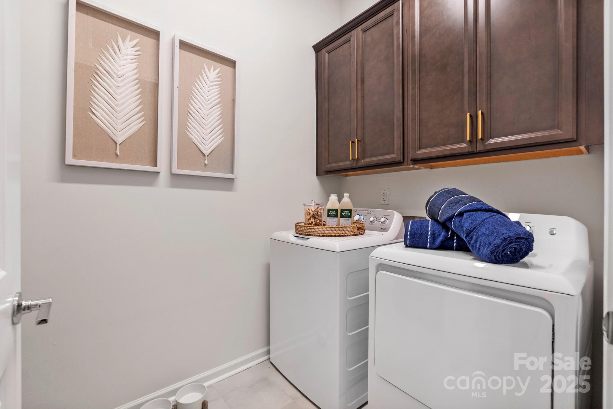 5068 Duval Circle Tega Cay, SC 29708 - Photo 27 of 41 a utility room with dryer and washer
