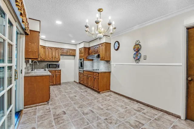 $888,888 | 458 Southside Drive, San Jose, CA 95111