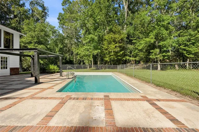 $720,000 | 4621 Northwest 71 Boulevard, Gainesville, FL 32606