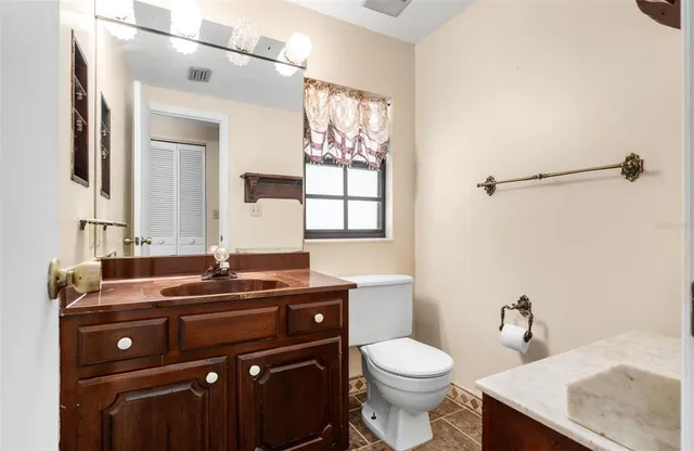 $720,000 | 4621 Northwest 71 Boulevard, Gainesville, FL 32606