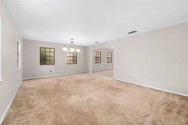 $720,000 | 4621 Northwest 71 Boulevard, Gainesville, FL 32606