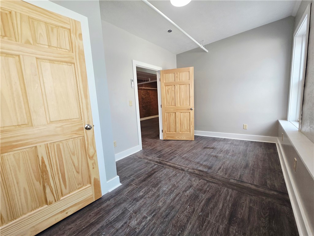 27 East Main Street, Unit 201 Waterloo, NY 13165 - Photo 11 of 13