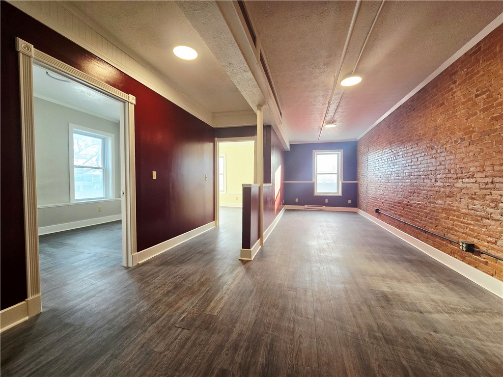 27 East Main Street, Unit 201 Waterloo, NY 13165 - Photo 3 of 13