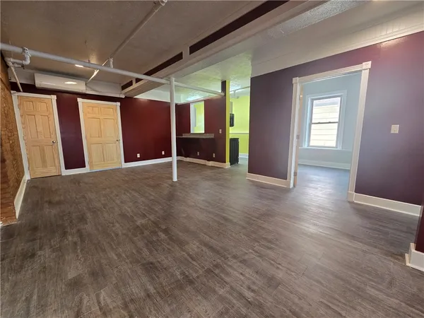 $1,500 | 27 East Main Street, Unit 201, Waterloo, NY 13165