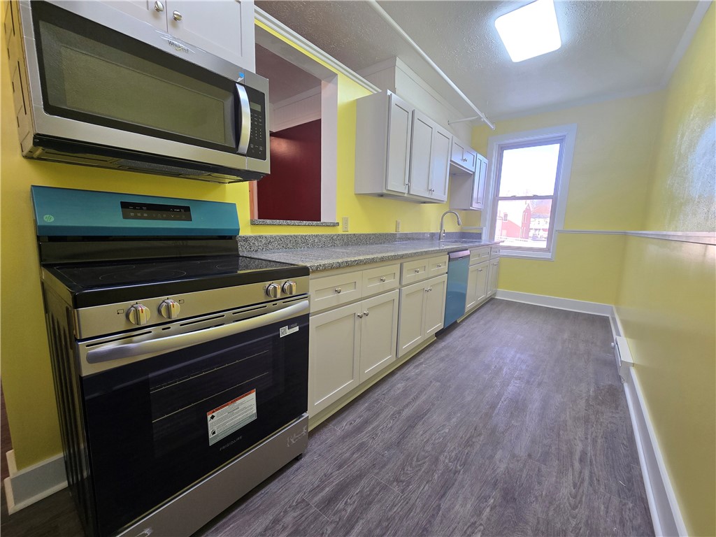 27 East Main Street, Unit 201 Waterloo, NY 13165 - Photo 6 of 13