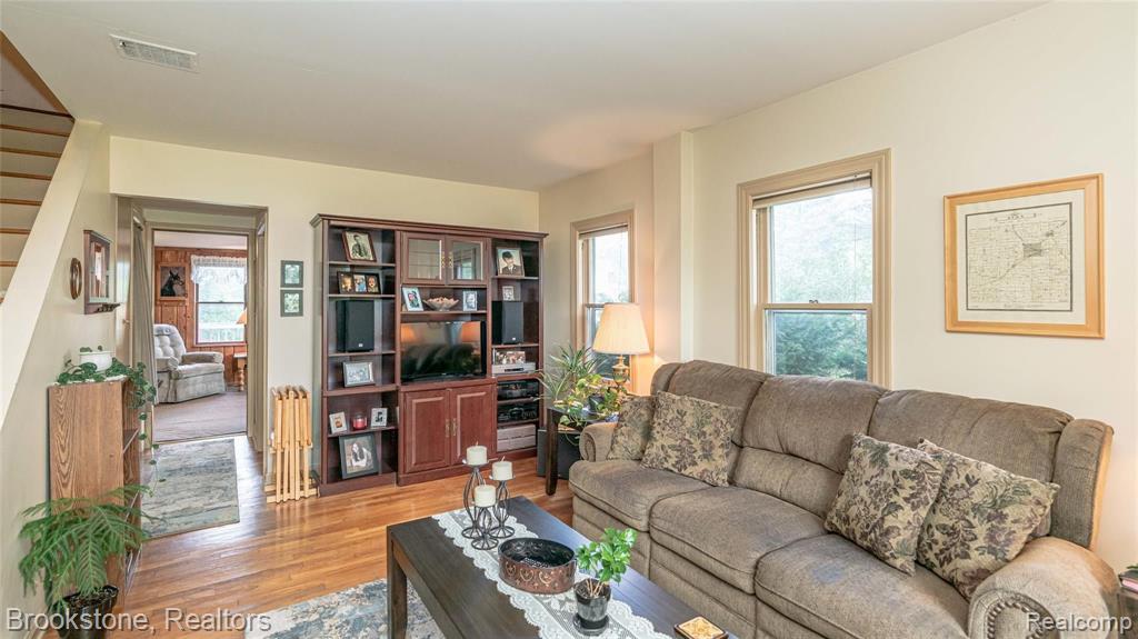 2960 Culbertson Avenue Rochester Hills, MI 48307 - Photo 14 of 34