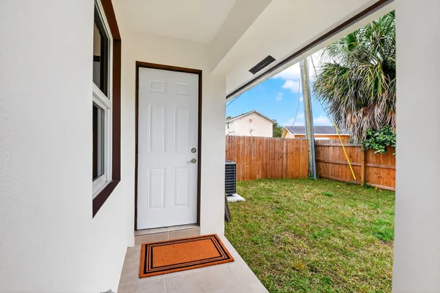 $414,900 | 2932 Saginaw Avenue, West Palm Beach, FL 33409