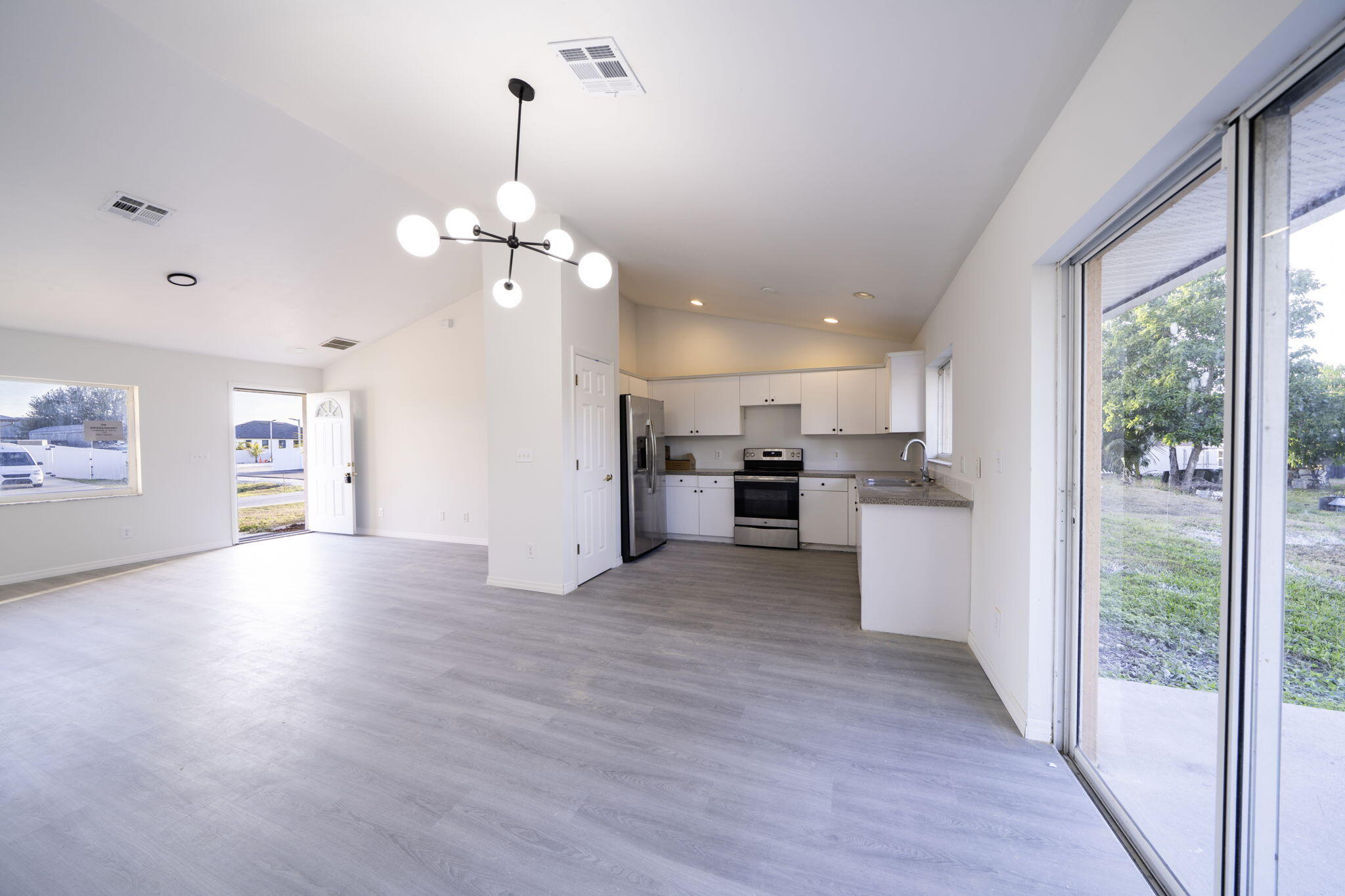 4306 11th Street Southwest Lehigh Acres, FL 33976 - Photo 6 of 17 6-web-or-mls-6