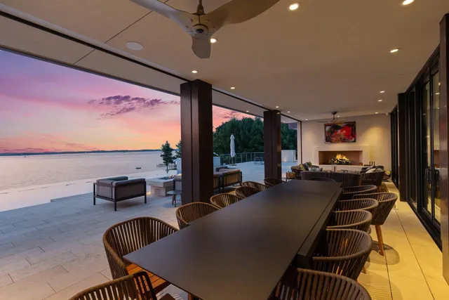 $22,000,000 | 20670 Linwood Road, Deephaven, MN 55331