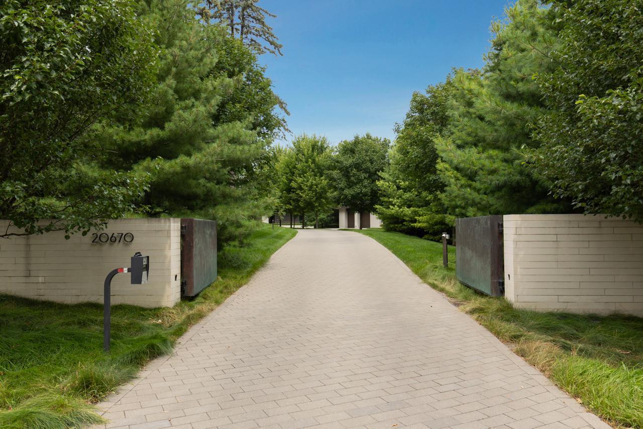 20670 Linwood Road Deephaven, MN 55331 - Photo 52 of 52