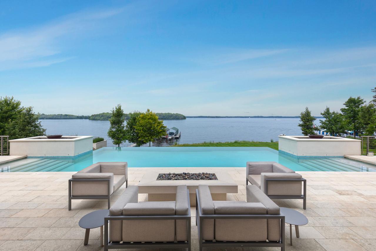 20670 Linwood Road Deephaven, MN 55331 - Photo 10 of 52