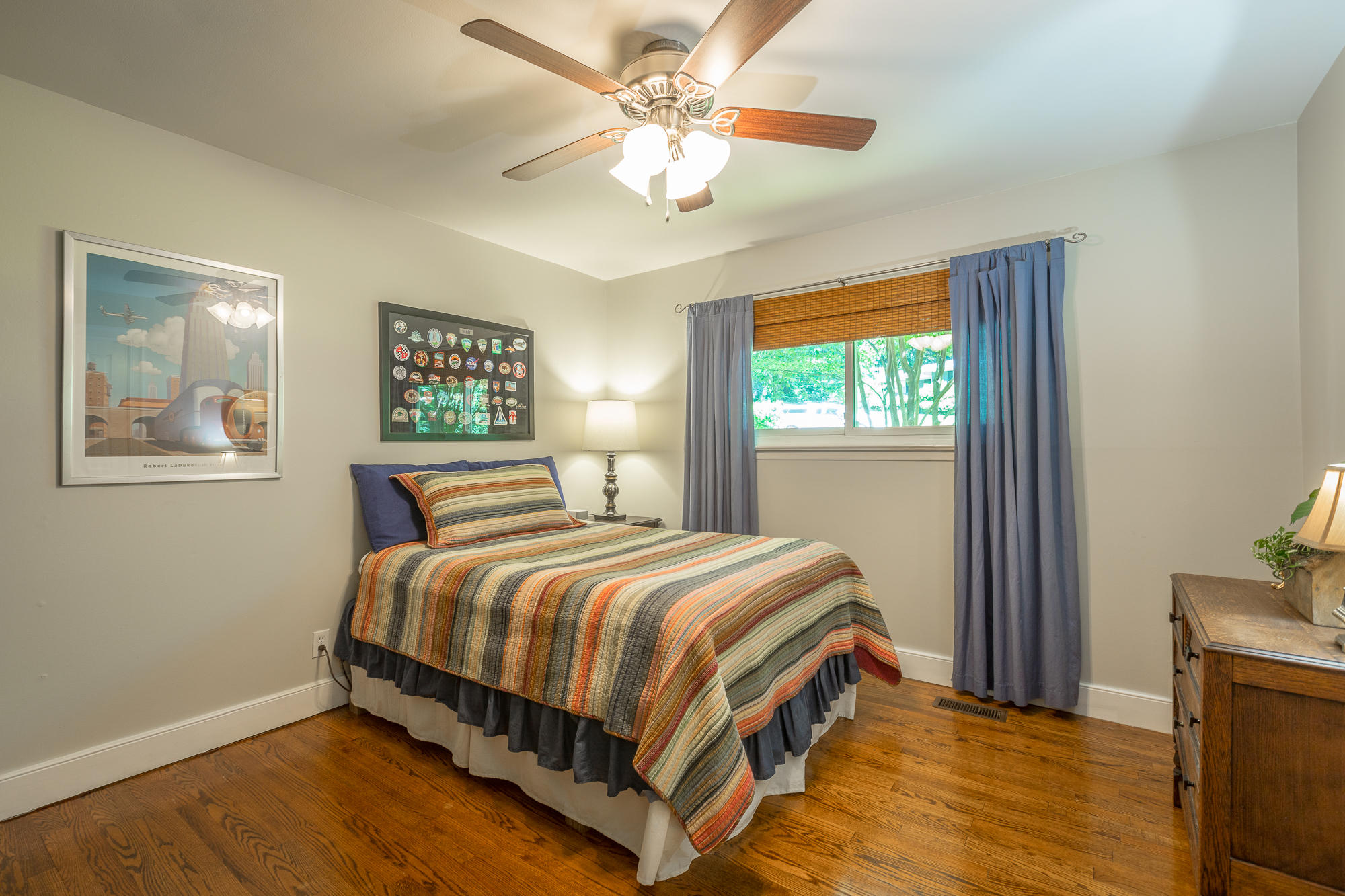 1108 Crown Point Road West Signal Mountain, TN 37377 - Photo 20 of 40 One of 3 bedrooms