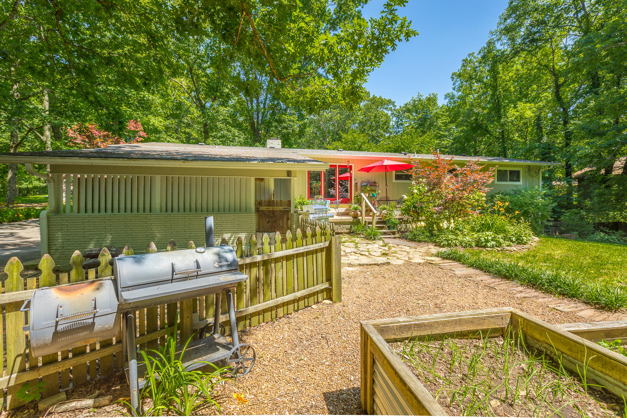 1108 Crown Point Road West Signal Mountain, TN 37377 - Photo 36 of 40 Plenty of space to play