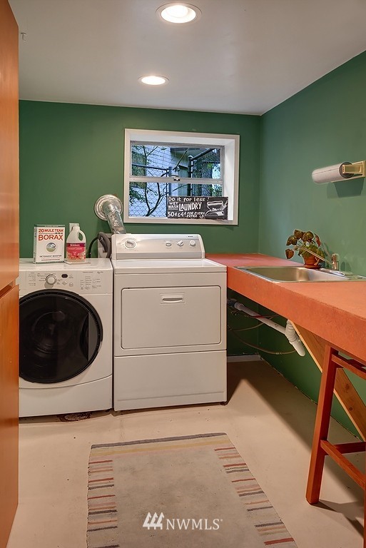 4525 Southwest Hemlock Way Seattle, WA 98136 - Photo 18 of 20 Gallery Image 18