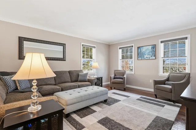 $1,100,000 | 100 Farwell Road, Tyngsborough, MA 01879