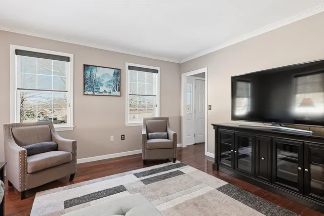 $1,100,000 | 100 Farwell Road, Tyngsborough, MA 01879