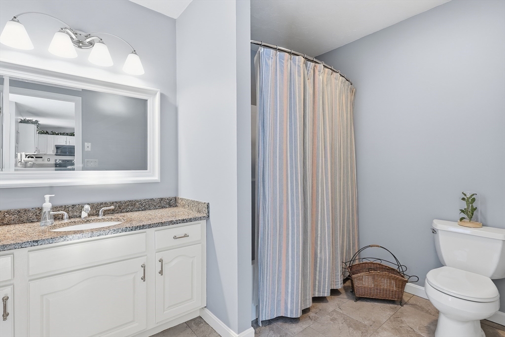 100 Farwell Road Tyngsborough, MA 01879 - Photo 13 of 42