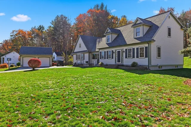 $1,100,000 | 100 Farwell Road, Tyngsborough, MA 01879