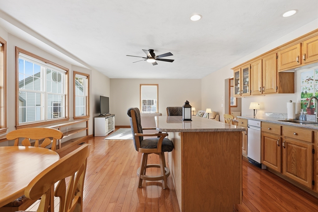 100 Farwell Road Tyngsborough, MA 01879 - Photo 25 of 42