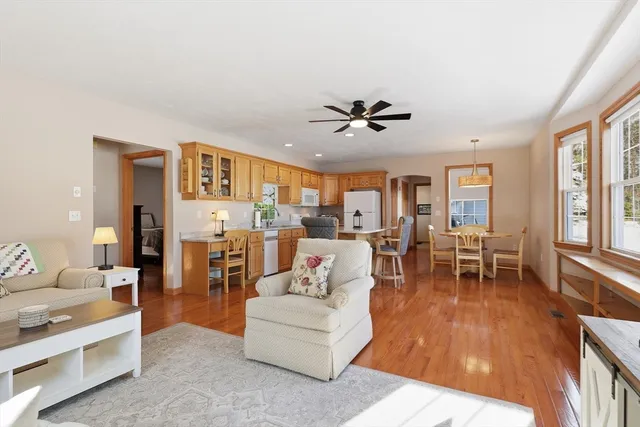 $1,100,000 | 100 Farwell Road, Tyngsborough, MA 01879