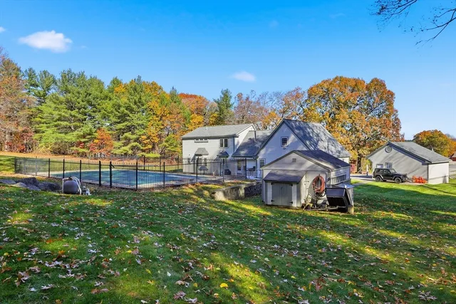 $1,100,000 | 100 Farwell Road, Tyngsborough, MA 01879
