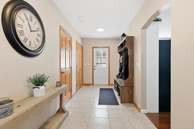 $1,100,000 | 100 Farwell Road, Tyngsborough, MA 01879