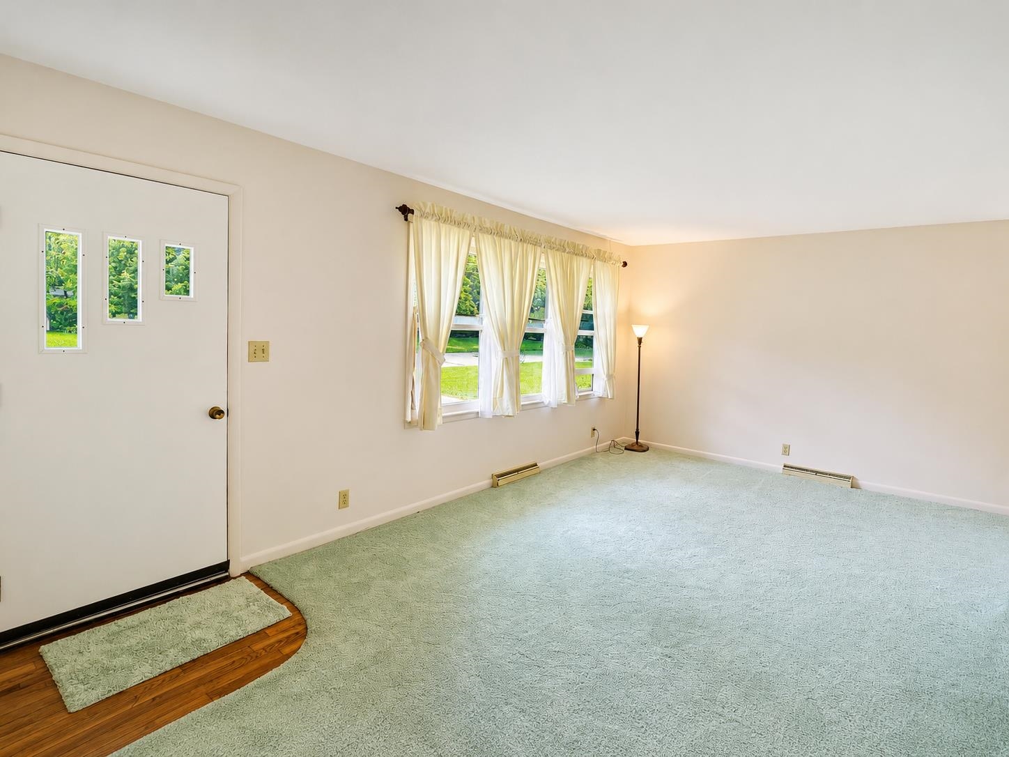 1817 South Stockman Road Mount Pleasant, MI 48858 - Photo 6 of 21 1947387-c8298c2d-d20a-4b93-a336-5147d2427cda.JPG