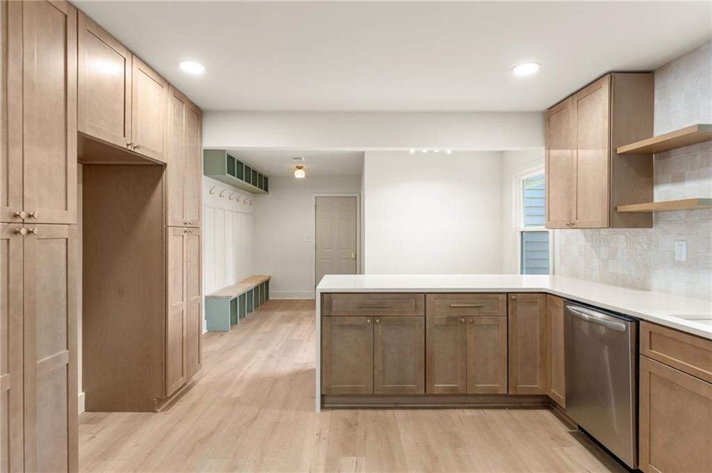 3231 Bunten Road Duluth, GA 30096 - Photo 11 of 32
