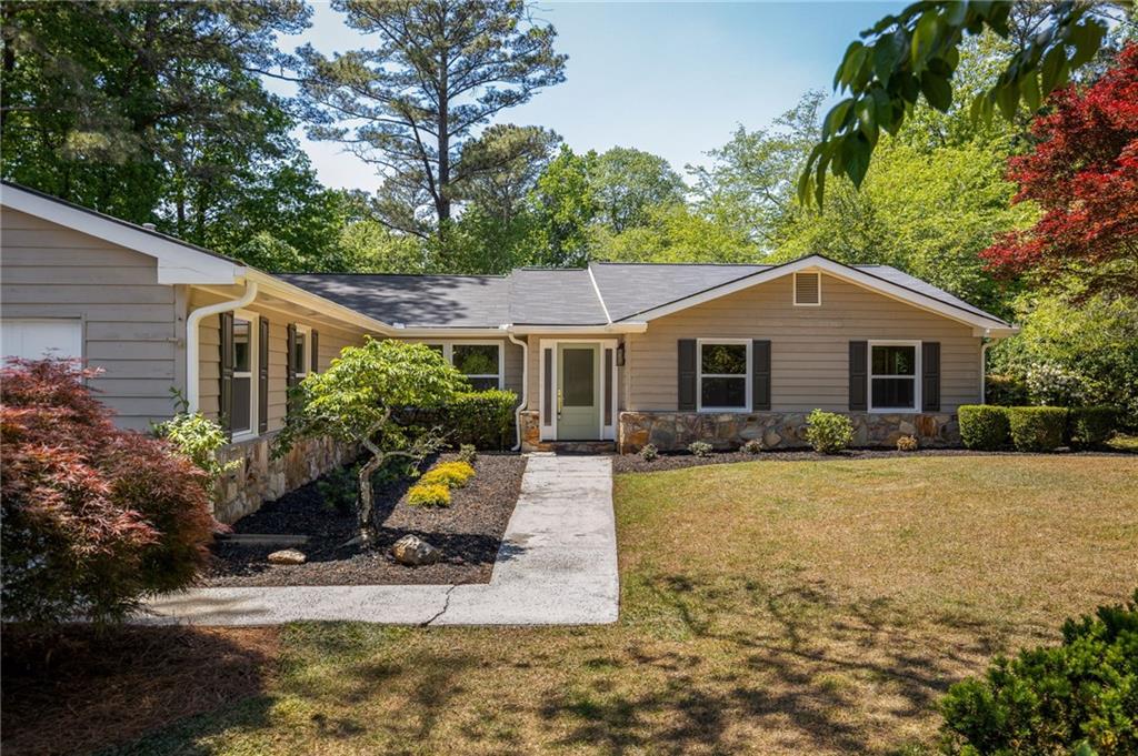 3231 Bunten Road Duluth, GA 30096 - Photo 2 of 32