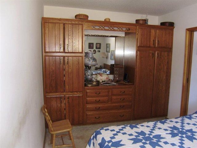 725 2nd Street Proctor, MN 55810 - Photo 5 of 9 Gallery Image 5