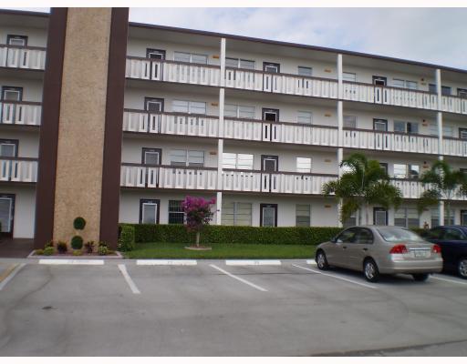 1097 Cornwall East, Unit RENOVATED Boca Raton, FL 33434 - Photo 12 of 14 Additional Photo