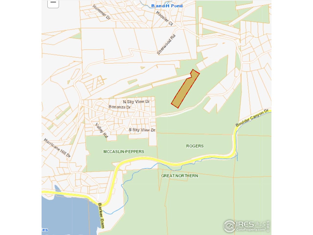 2315 Ridge Road Nederland, CO 80466 - Photo 2 of 28 a bathroom with a bathtub