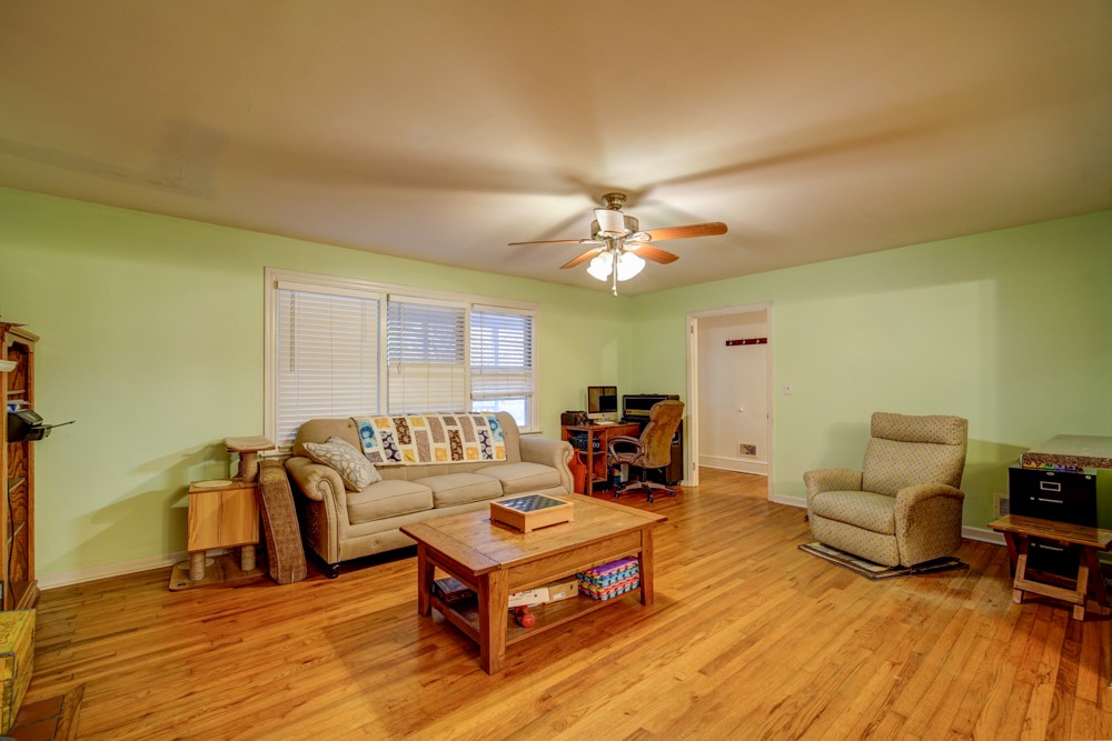 531 Bailey Avenue Pendleton, SC 29670 - Photo 3 of 32 Gallery Image 3