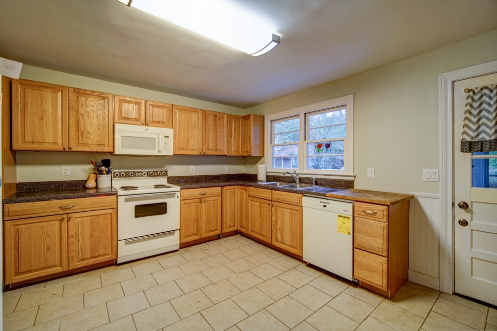 531 Bailey Avenue Pendleton, SC 29670 - Photo 8 of 32 Gallery Image 8