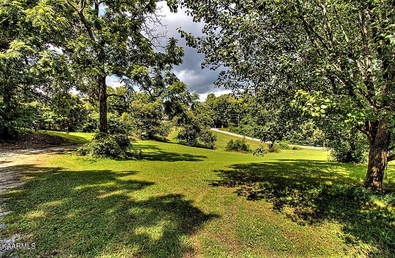 206 Sequoyah Trail Rutledge, TN 37861 - Photo 16 of 42 206 Sequoyah Ground 8