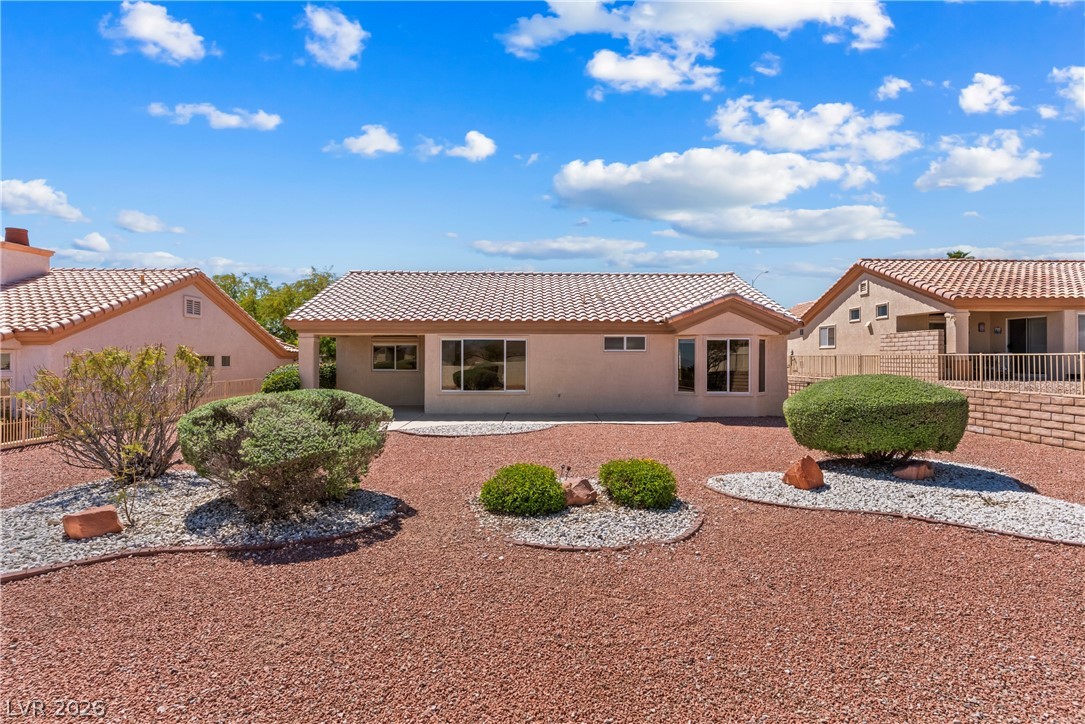10032 Villa Ridge Drive Las Vegas, NV 89134 - Photo 17 of 21