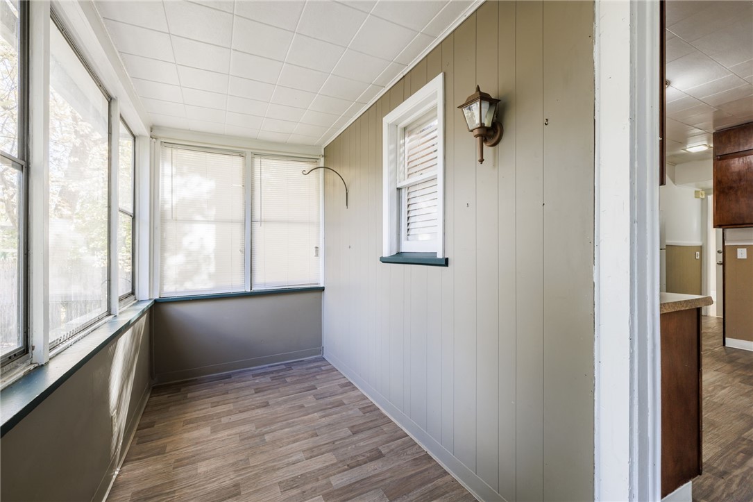 64 Lisbon Street Rochester, NY 14606 - Photo 3 of 25 Gallery Image 3