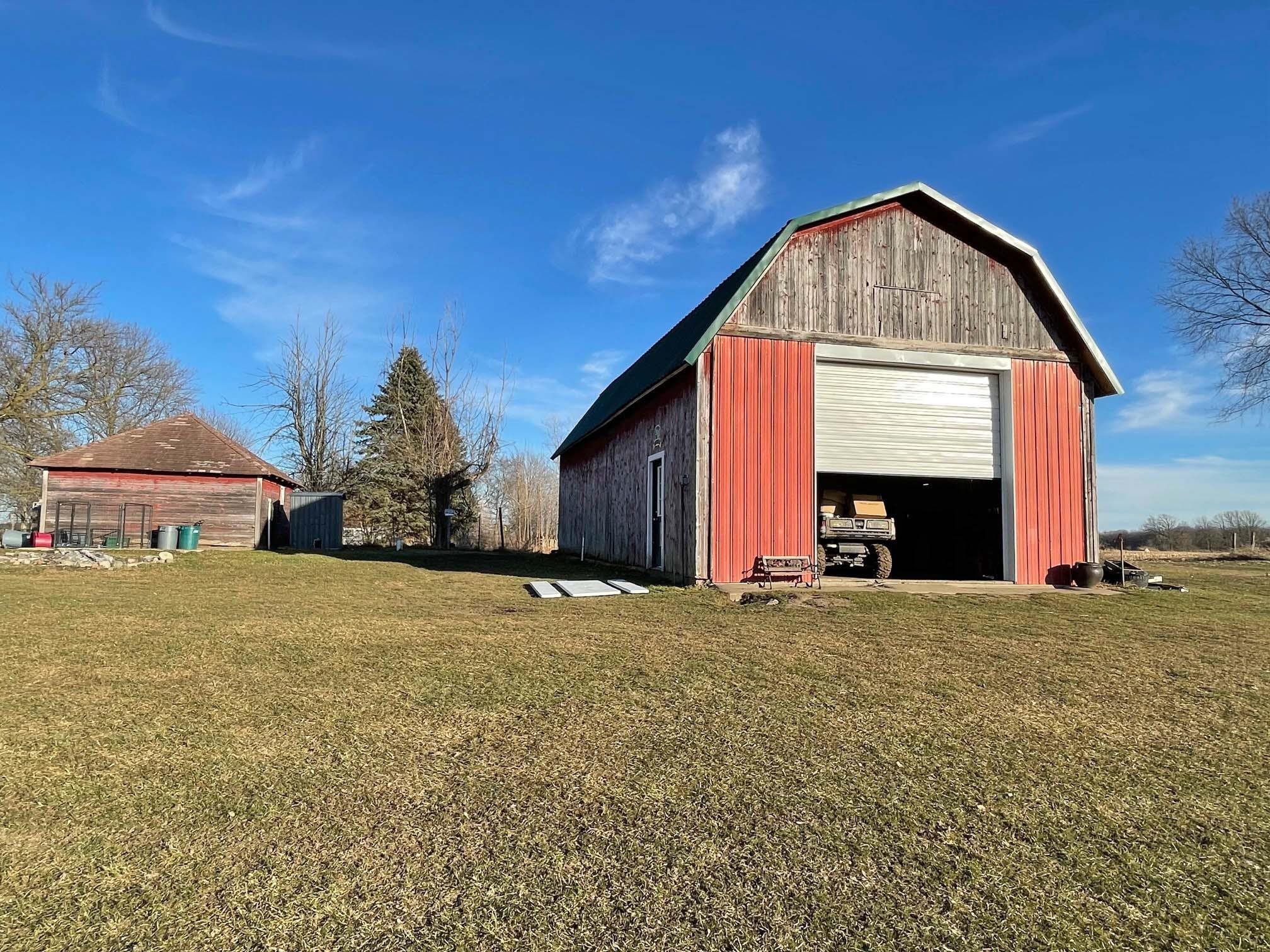 12585 Peet Road Chesaning, MI 48616 - Photo 5 of 23 50133372-2f4444e2-13a6-45ec-9fe3-2c8c7a5bbd4c.JPG