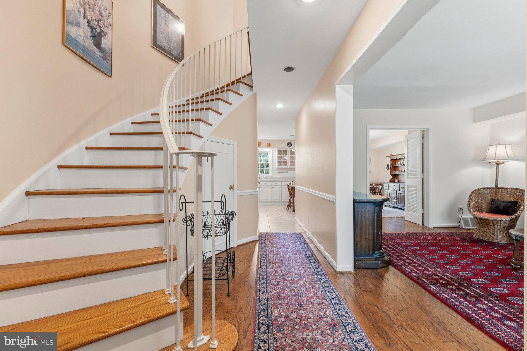 8220 Carrleigh Parkway, Unit 11 Springfield, VA 22152 - Photo 4 of 26