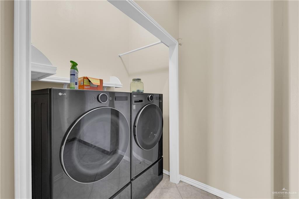 825 Carpintero Street Edinburg, TX 78542 - Photo 12 of 20