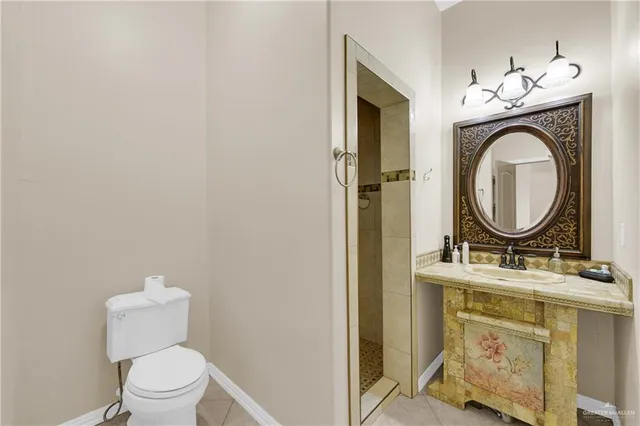 $1,800 | 825 Carpintero Street, Edinburg, TX 78542