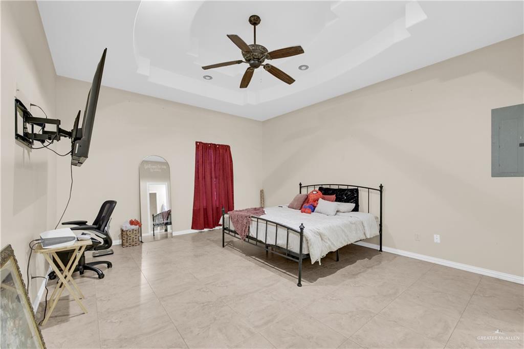 825 Carpintero Street Edinburg, TX 78542 - Photo 10 of 20