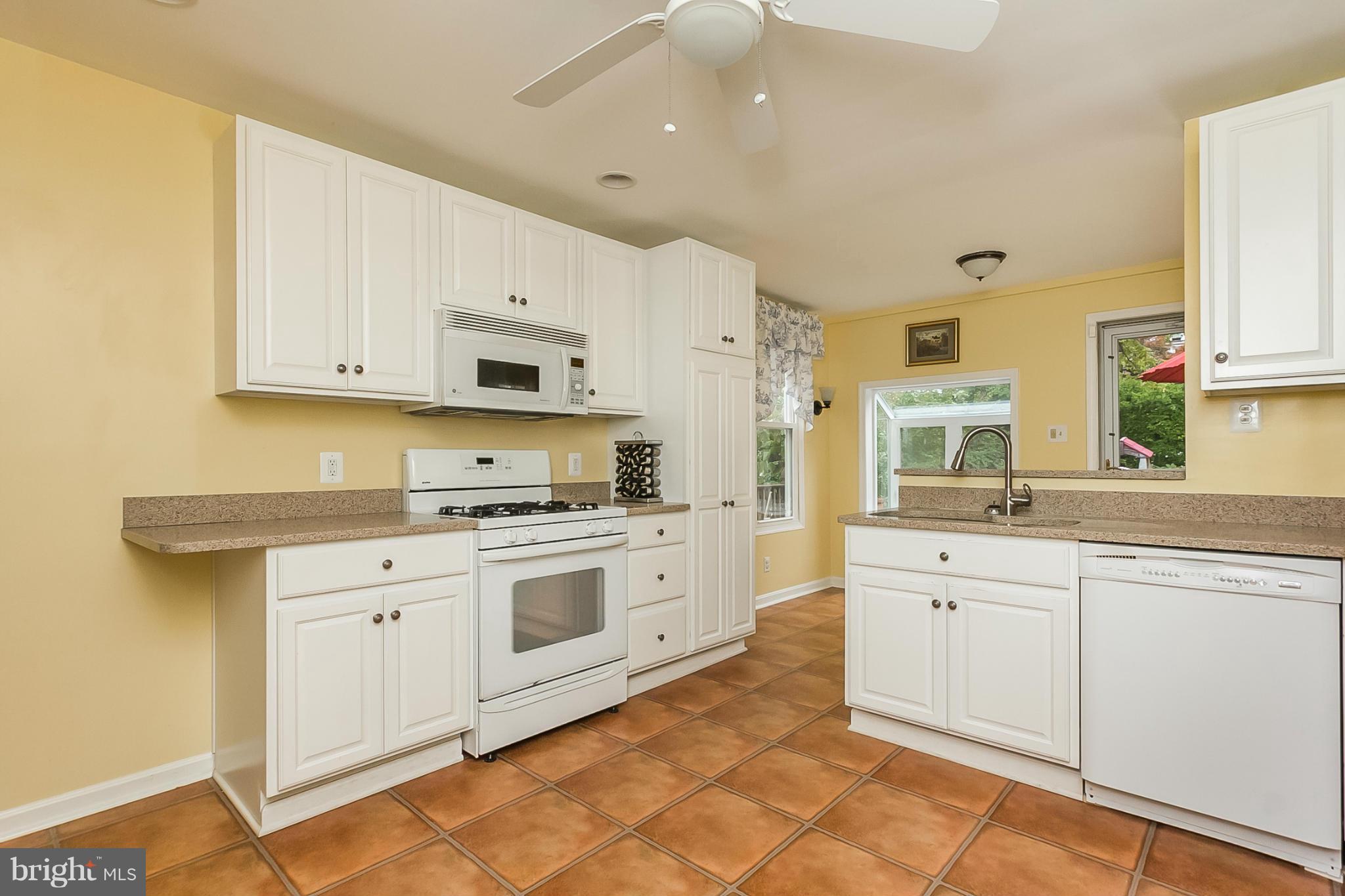 4542 Keswick Road Baltimore, MD 21210 - Photo 14 of 30 Kitchen