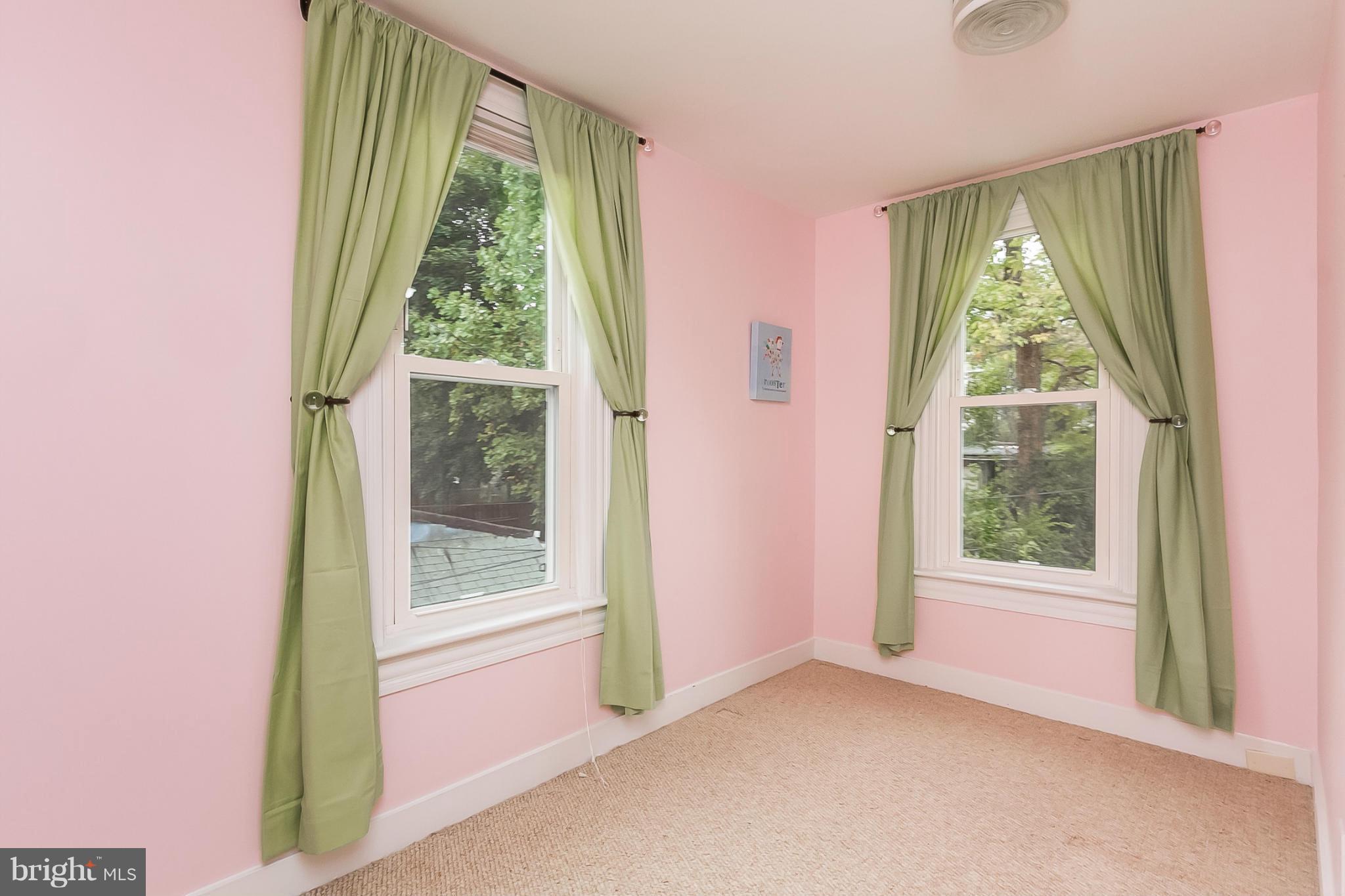 4542 Keswick Road Baltimore, MD 21210 - Photo 22 of 30 Bedroom